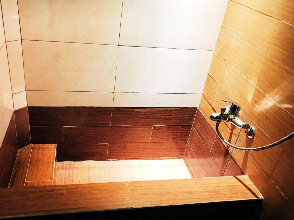 Ching Shang Tien Hua New Taipei City Exterior photo